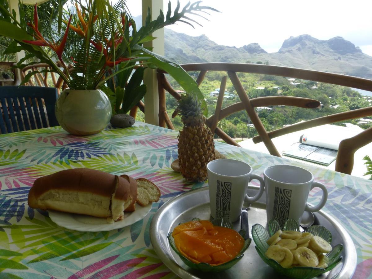 Hotel Fare Manutea à Nuku Hiva Extérieur photo